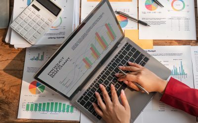 ¿Cómo el monitoreo en tiempo real puede mejorar la experiencia del cliente?